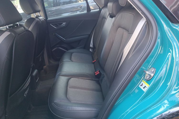 奥迪Q2L 2020款 35 TFSI 时尚动感型中控内饰7004