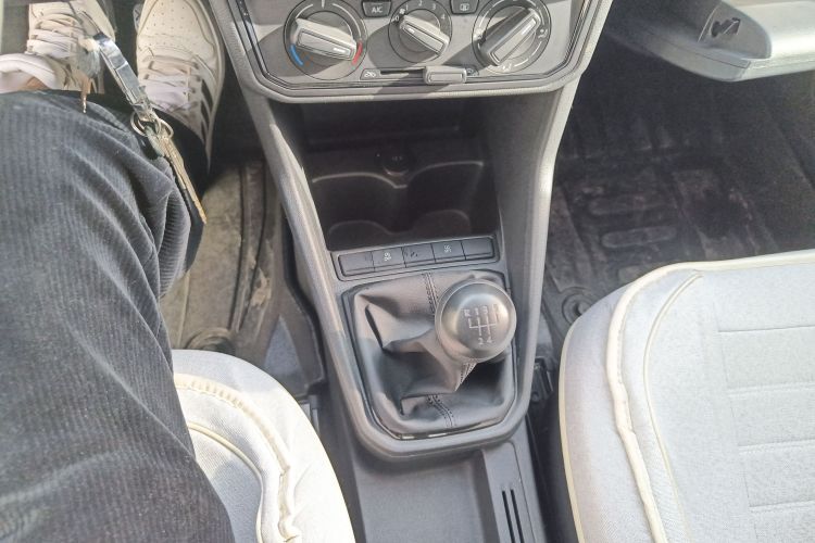 捷达VA3 2021款 1.5L 手动进取版中控内饰18