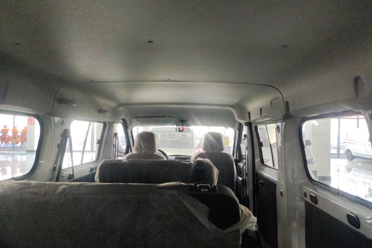 五菱汽车 五菱扬光 2025款 400km 客车版舒适型中控内饰22