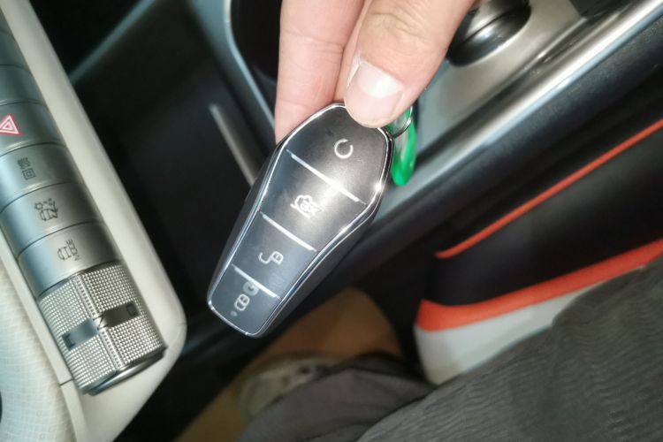 比亚迪 海豚 2021款 405km 时尚版中控内饰7001