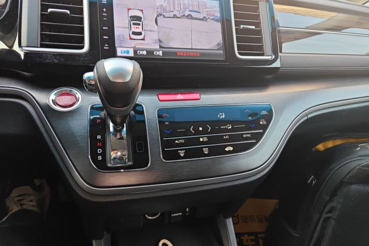 本田 艾力绅 2016款 2.4L 风尚版中控内饰18