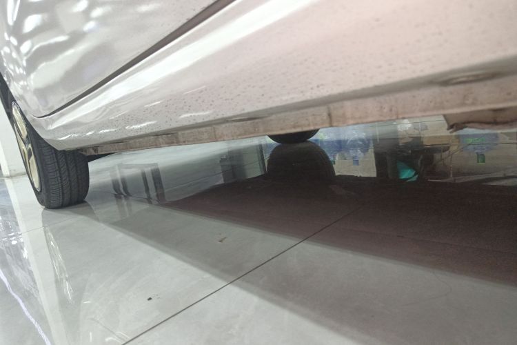 凌宝汽车 凌宝uni 2022款 超甜版局部细节9002