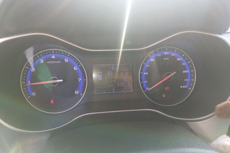 吉利汽车 远景 2018款 1.5L 自动幸福版局部细节14