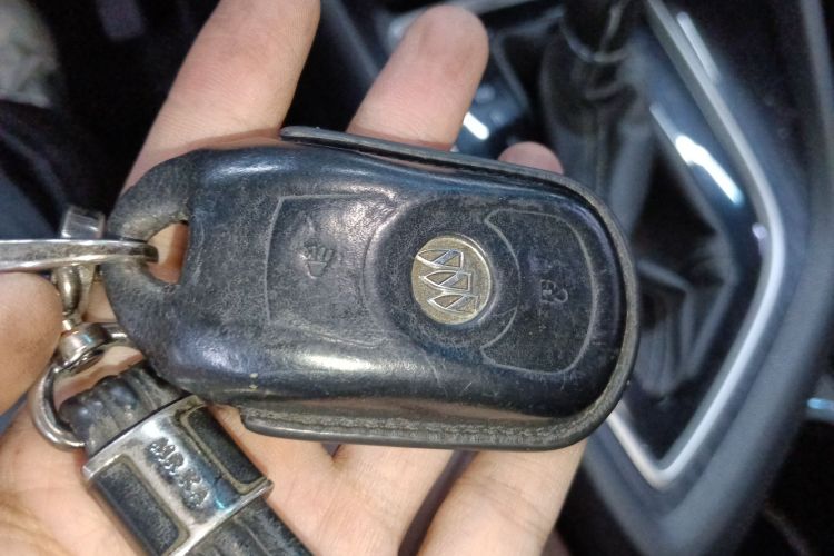 别克GL6 2018款 18T 5座豪华型中控内饰11