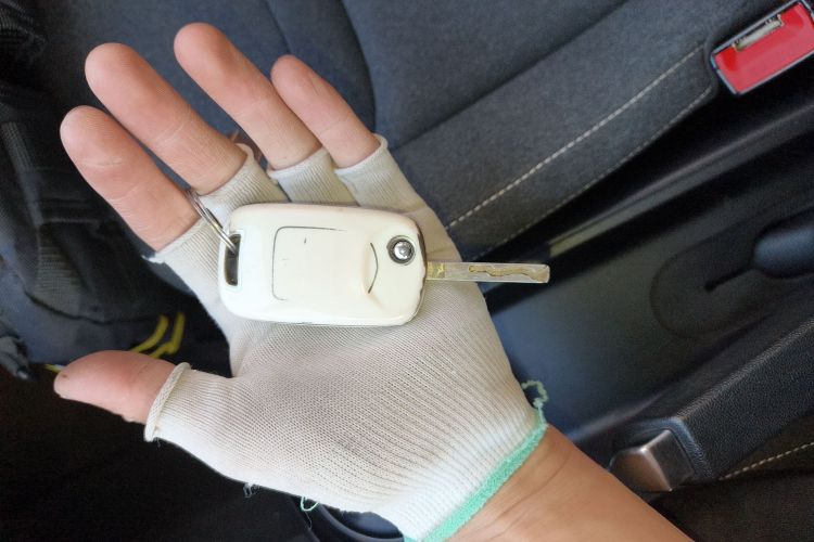 五菱汽车 五菱缤果 2023款 203km 轻享款中控内饰7001