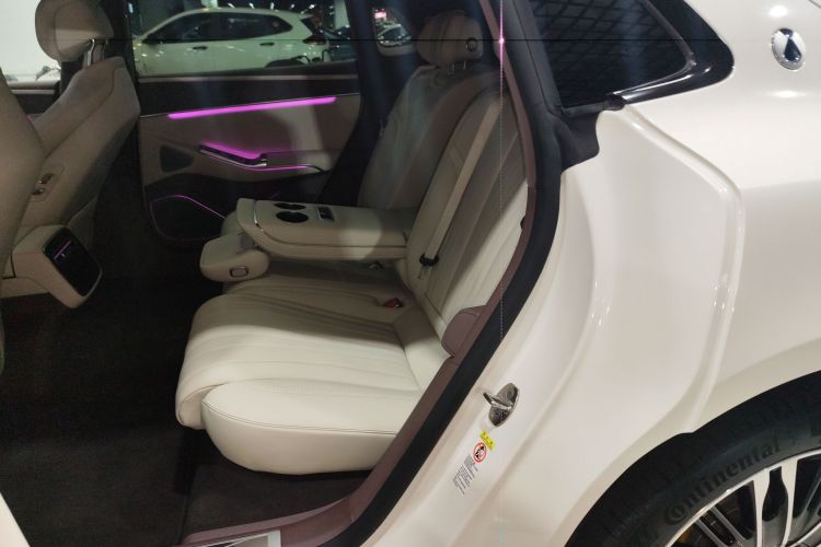 腾势Z9GT 2024款 1100四驱Ultra版中控内饰21