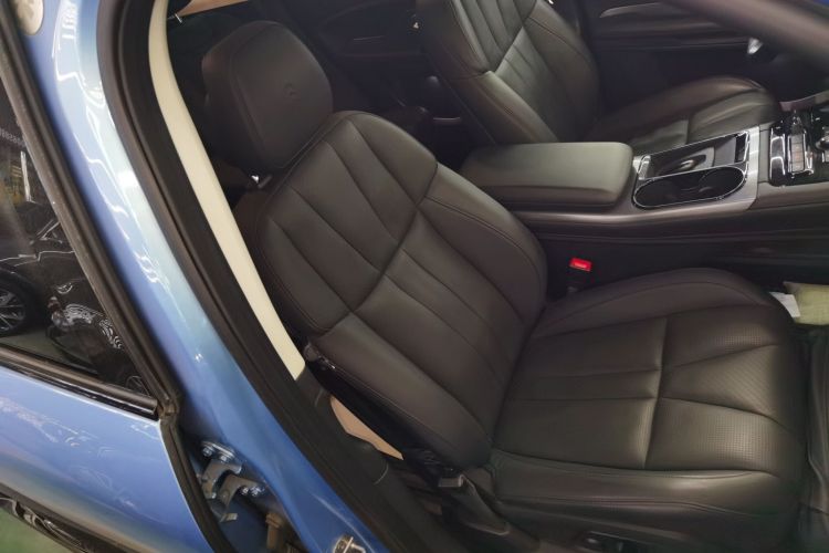 蔚来ES8 2018款 创始版局部细节41