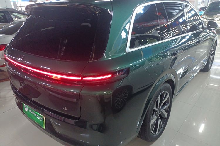理想汽车 理想L8 2023款 Pro车身外观7
