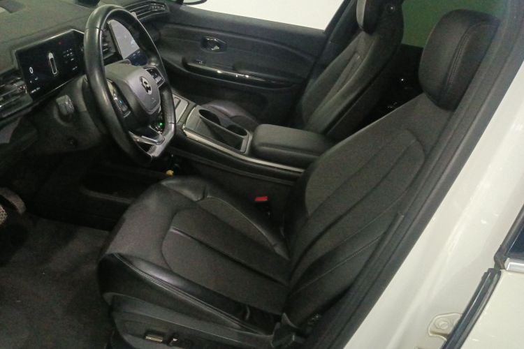 蔚来EC6 2020款 605KM 运动版中控内饰19