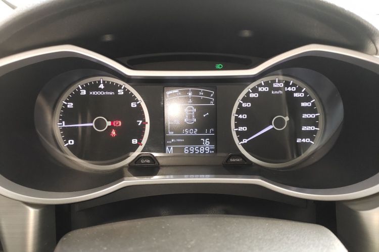 吉利汽车 帝豪GL 2017款 1.8L 手动精英型局部细节14