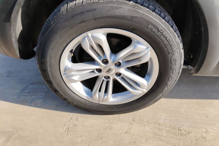 观致5 2018款 改款 1.6T 自动领先型车身外观6008