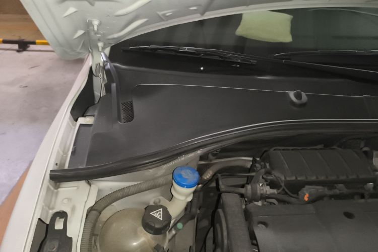 雪铁龙C3-XR 2018款 1.6L 自动先锋型局部细节9006