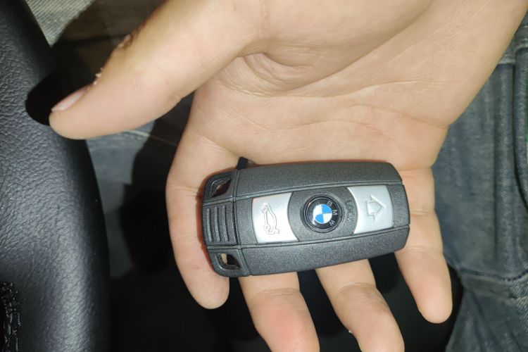 宝马X1 2015款 sDrive18i 领先晋级版中控内饰11