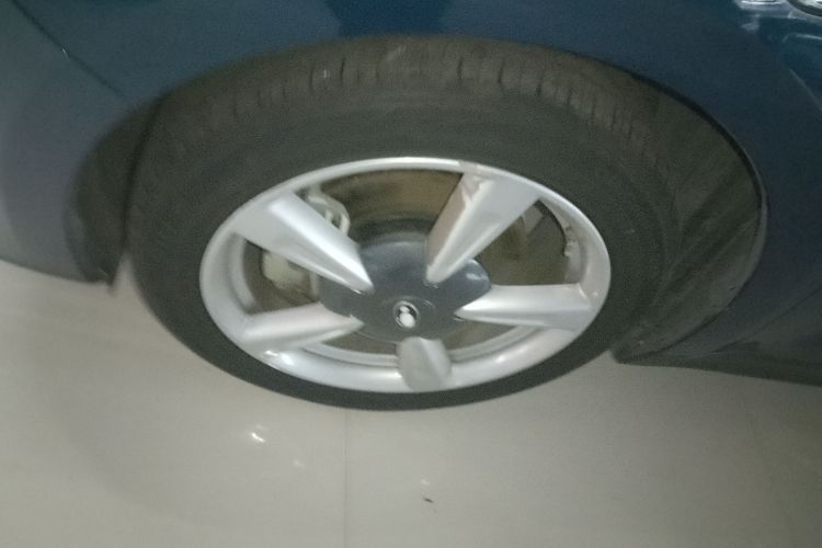 欧拉好猫 2022款 400km标准续航 尊贵型 磷酸铁锂车身外观6007