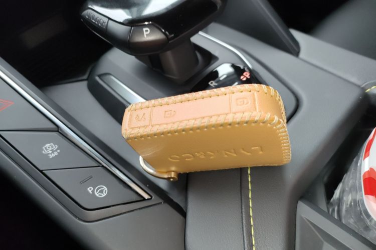 领克06 2023款 Remix 1.5T Hero中控内饰11