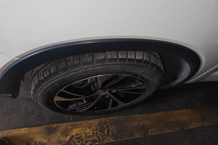 奔腾X40 2019款 1.6L 自动豪华型 国V车身外观6002