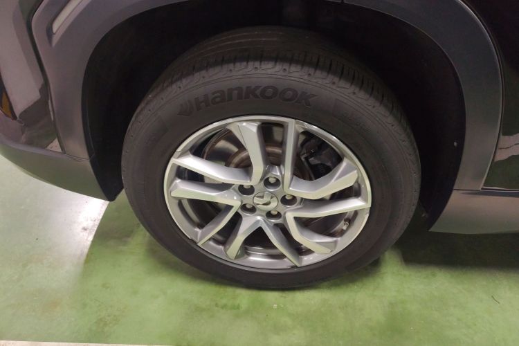 蔚来ES6 2020款 420KM 运动版车身外观6008