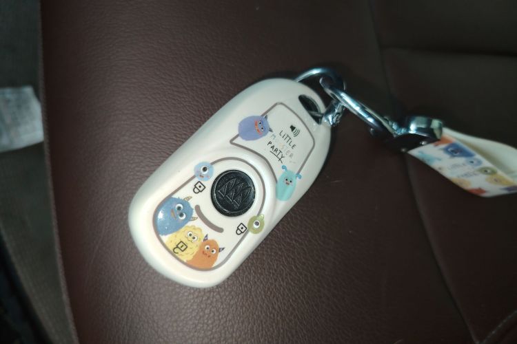 别克GL6 2019款 18T 6座互联豪华型 国V中控内饰11