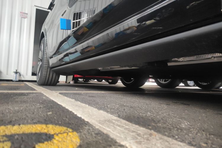 理想汽车 理想L9 2025款 Ultra 智能焕新版局部细节9001