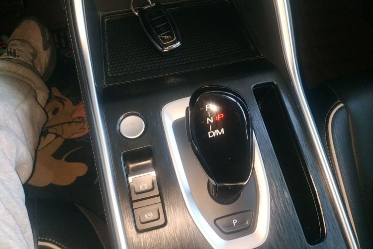 哈弗H6 2023款 国潮版 1.5T 自动都市版中控内饰18