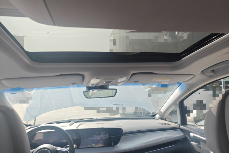 别克GL8 2025款 陆尊 尊享版中控内饰22