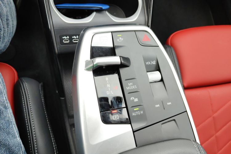 宝马X2(进口) 2024款 sDrive25i M运动套装中控内饰18