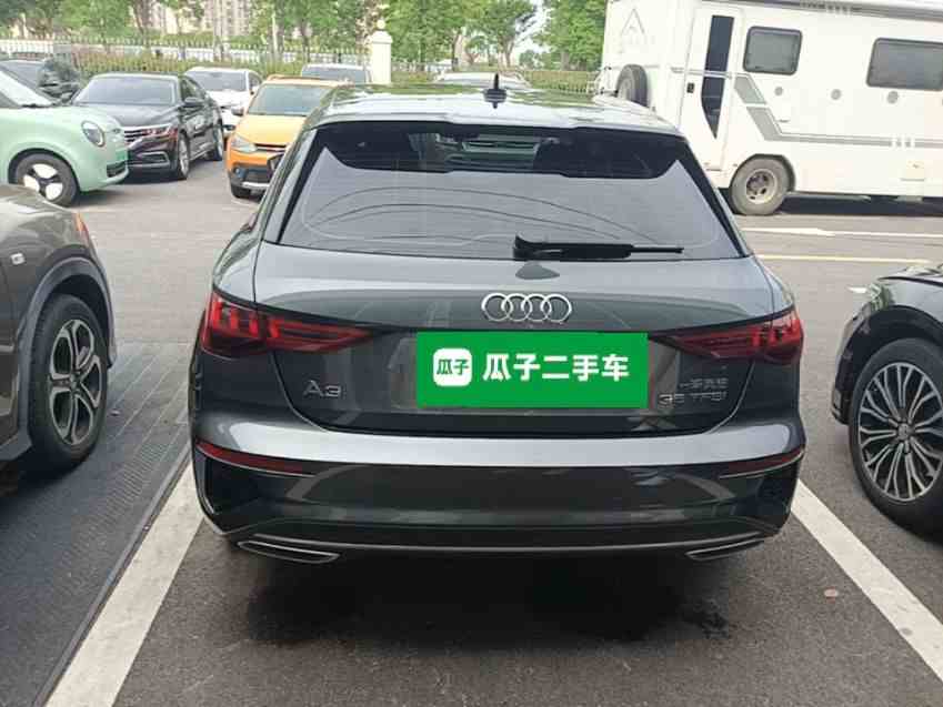 奥迪A3 2024款 Sportback 35 TFSI 豪华运动型(3)