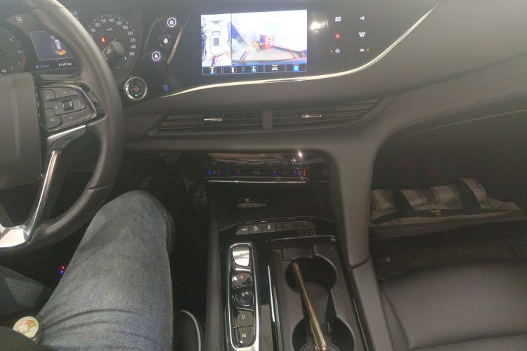 别克 昂科旗 2022款 652T 四驱尊享旗舰型 6座局部细节18