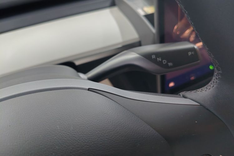 特斯拉 Model Y 2022款 改款 后轮驱动版中控内饰18