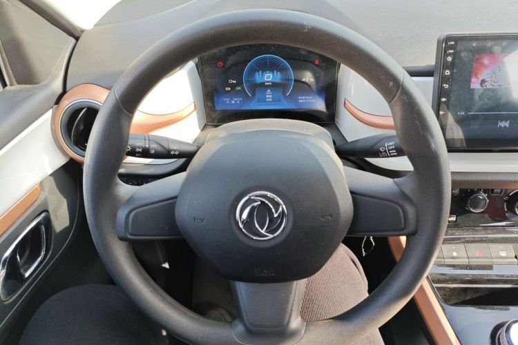 东风纳米EX1 2023款 PRO 轻风版闪电型局部细节13