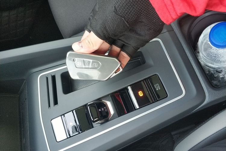 大众 高尔夫 2023款 改款 280TSI DSG Pro中控内饰11