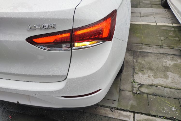 别克 英朗 2019款 18T 自动互联精英型 国VI车身外观6006