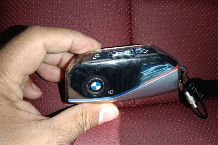 宝马5系 2025款 530Li 领先型 M运动套装中控内饰7001