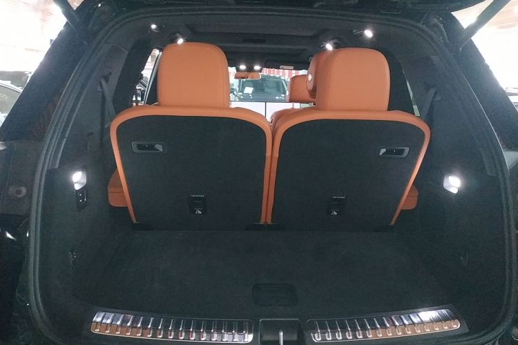 理想汽车 理想L8 2023款 Air机舱底盘23