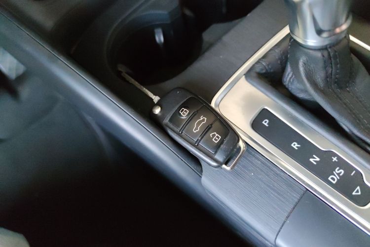 奥迪A3 2020款 Limousine 35 TFSI 时尚型 国VI中控内饰11