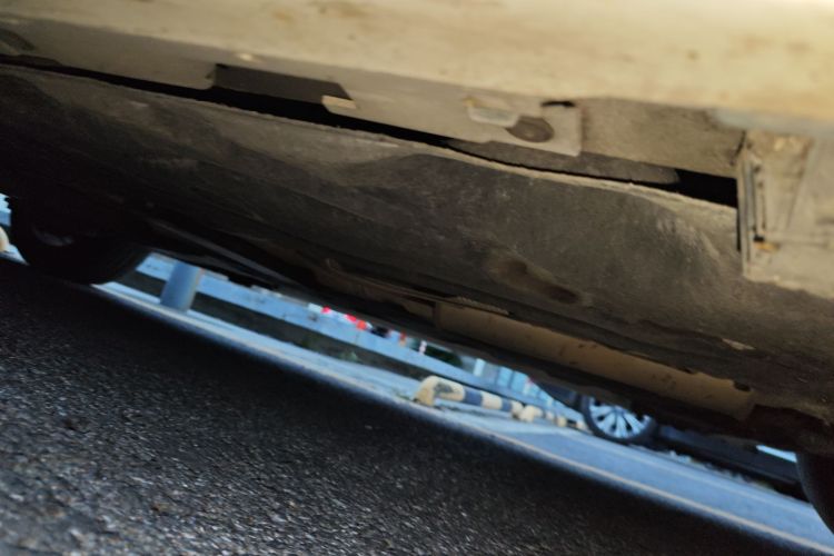 宝马2系多功能旅行车 2015款 218i 运动设计套装局部细节9001