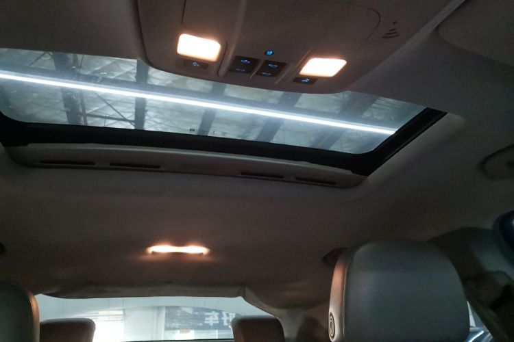 雪佛兰 迈锐宝 2014款 2.0L 自动豪华版中控内饰22