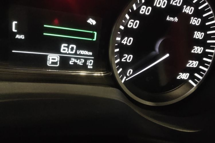 日产 轩逸 2022款 经典 1.6XE CVT舒适版中控内饰15