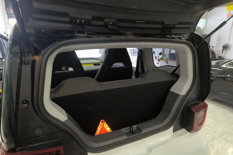 奇瑞 QQ冰淇淋 2022款 120km 甜筒 磷酸铁锂机舱底盘23