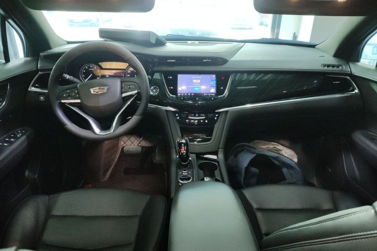 凯迪拉克XT6 2021款 2.0T 六座四驱豪华型中控内饰12