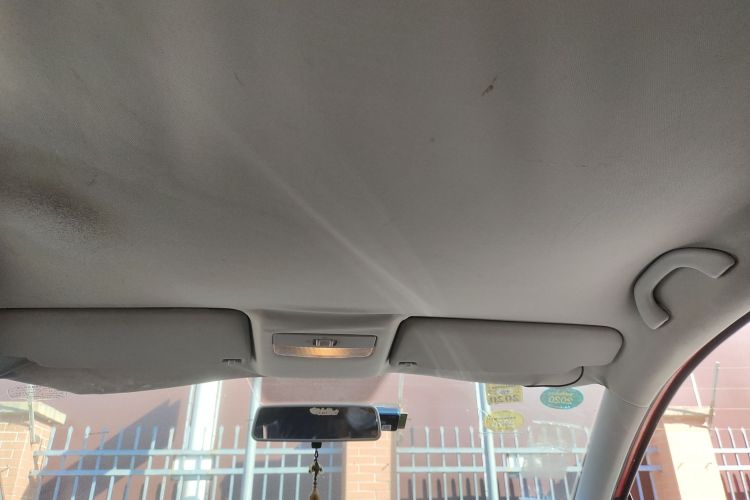 大众 Polo 2011款 1.6L 自动致尚版局部细节22