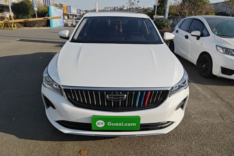 吉利汽车 帝豪 2023款 第4代冠军版 1.5L CVT尊贵型车身外观2