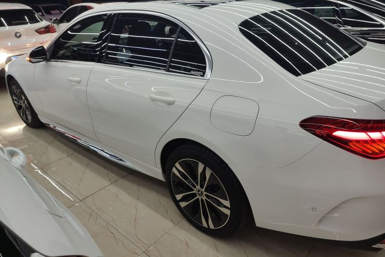 奔驰C级新能源 2023款 C 350 eL车身外观4