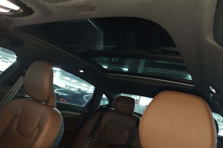 沃尔沃S90 2025款 B5 智逸豪华版局部细节22