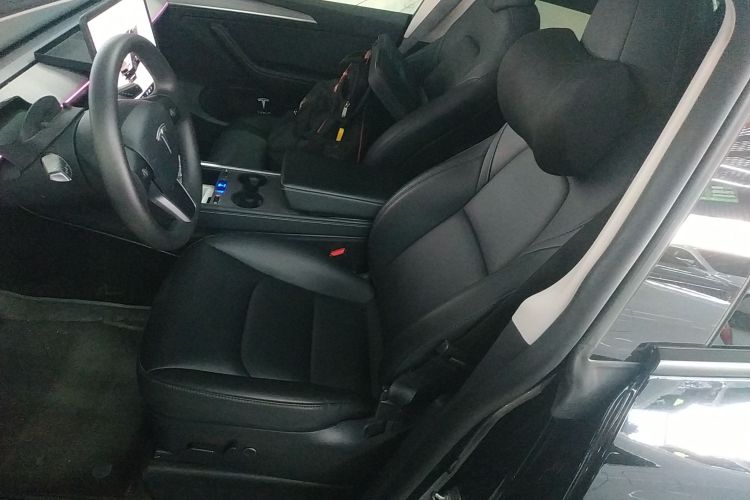 特斯拉 Model Y 2023款 后轮驱动版局部细节19