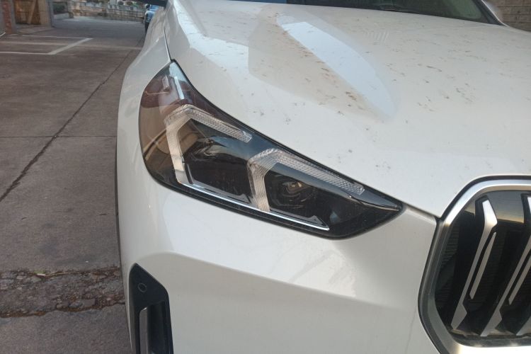 宝马X1 2023款 sDrive25Li X设计套装车身外观8