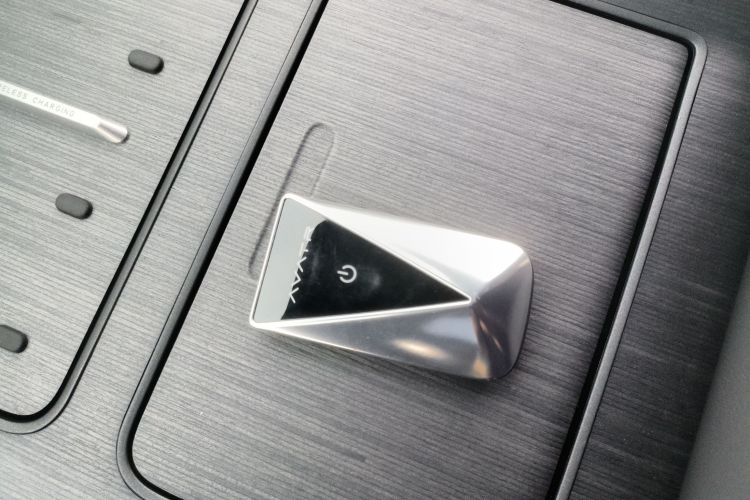 阿维塔12 2025款 Ultra增程版中控内饰7001