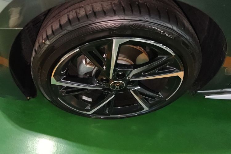 奥迪A3 2024款 Sportback 35 TFSI 时尚运动型车身外观6007