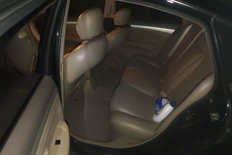 日产 轩逸 2016款 经典 1.6XE 自动舒适版中控内饰21