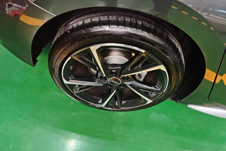 奥迪A3 2024款 Sportback 35 TFSI 时尚运动型车身外观6008